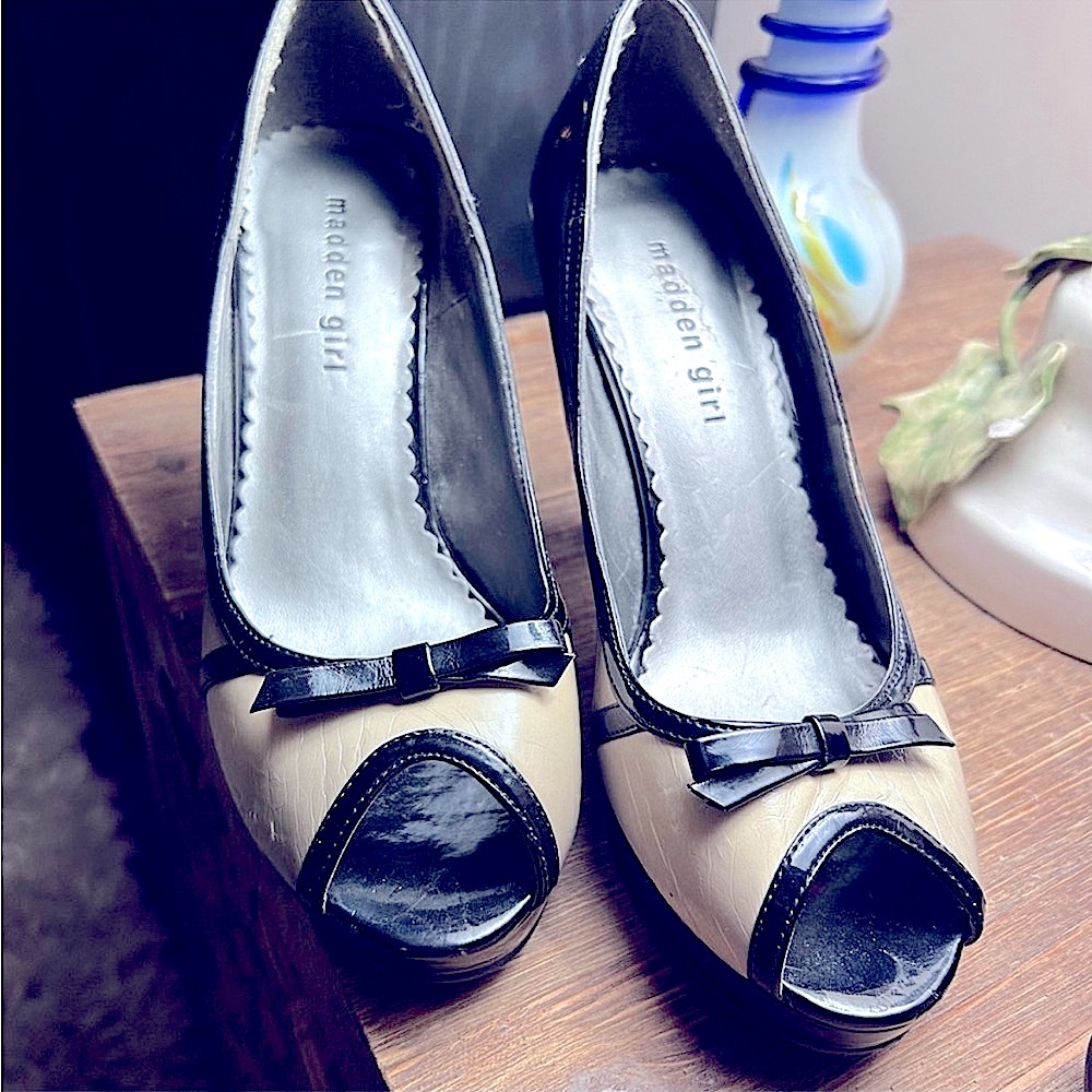 Women's Steve Madden Women's Y2K Heeled Open Toe Sandal Size 7.5 - Picture 2 of 5